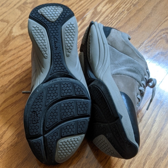 Clarks Unstructured Wavewalk tennis shoes 7 1/2 - Picture 8 of 14